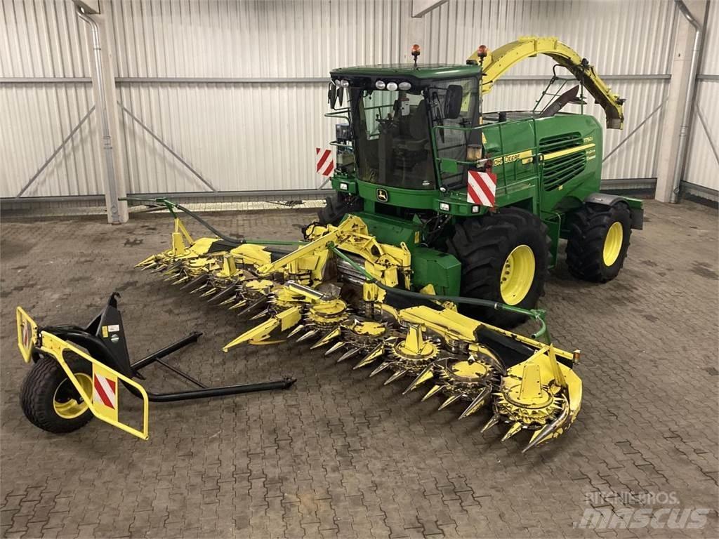 John Deere 7750i Selbstfahrende Häcksler