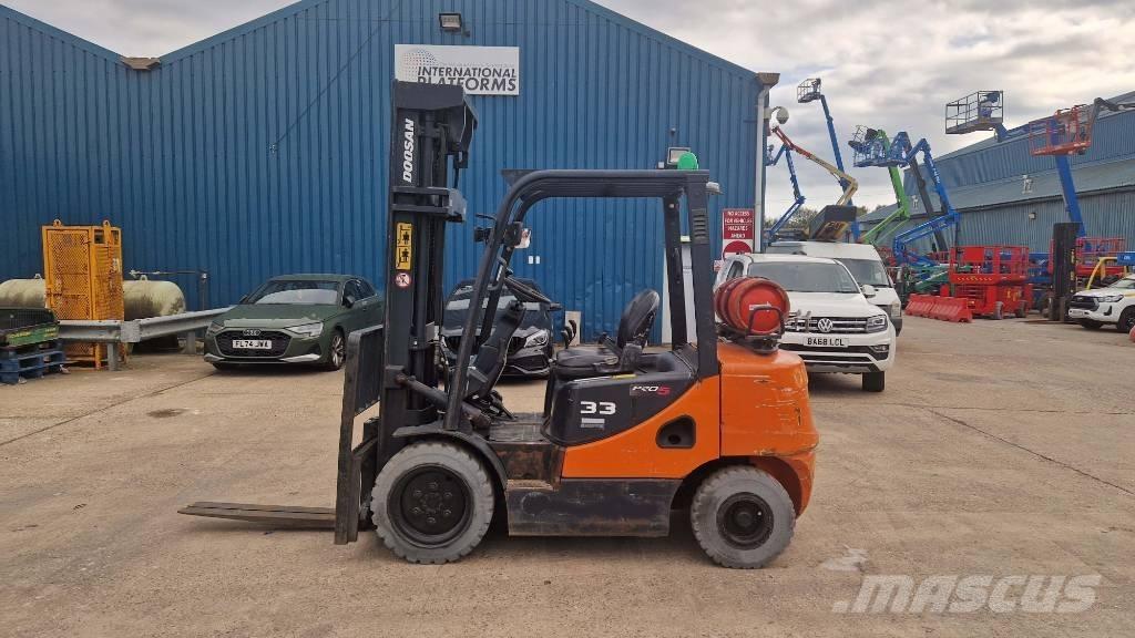 Doosan G 33 P-5 Gasstapler