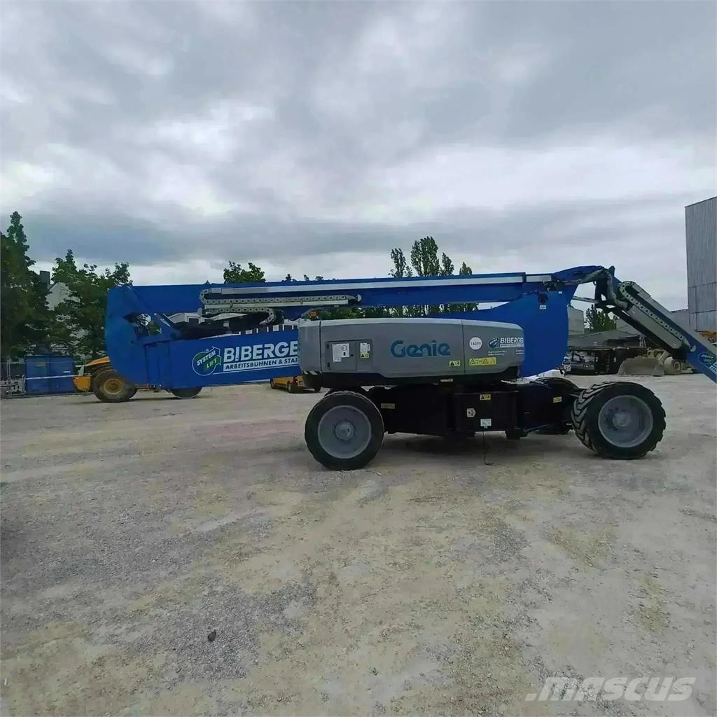 Genie ZX 135/70 Gelenkteleskoparbeitsbühnen