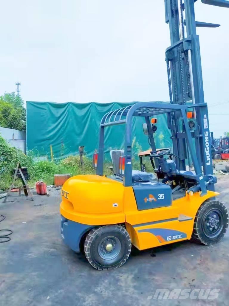 LiuGong CPC 35 Dieselstapler