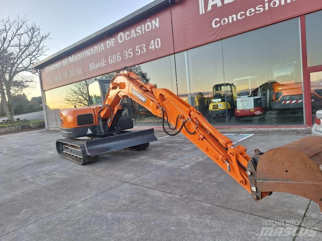 Doosan DX 80 R Midibagger  7t - 12t