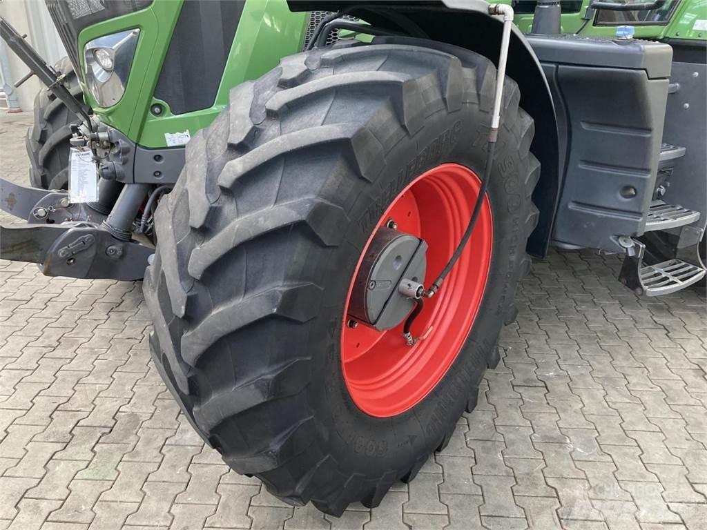 Fendt 933 Vario Traktoren
