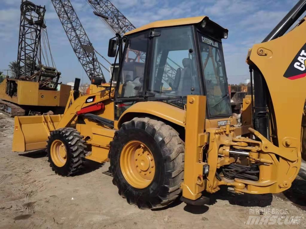 CAT 420 F Baggerlader
