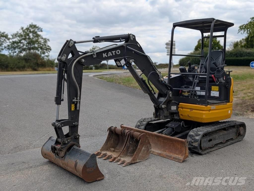 Kato 27 V5 Minibagger < 7t