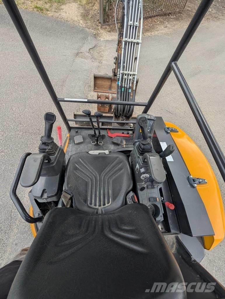 Kato 27 V5 Minibagger < 7t