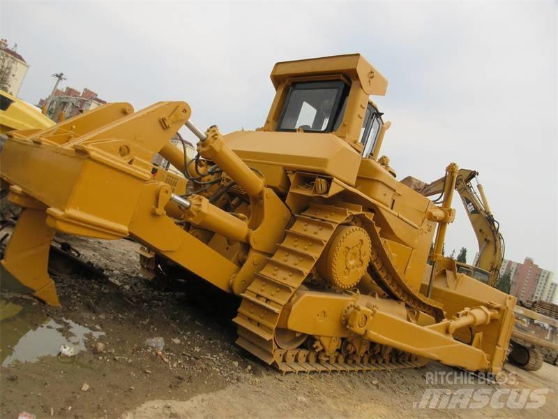 CAT D 10 Bulldozer
