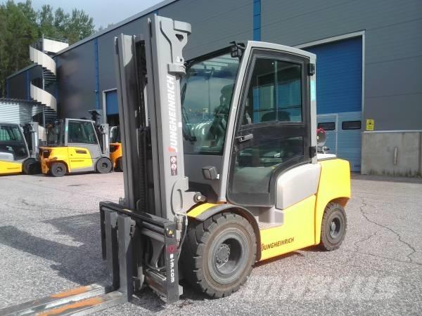 Jungheinrich TFG 430 Gasstapler