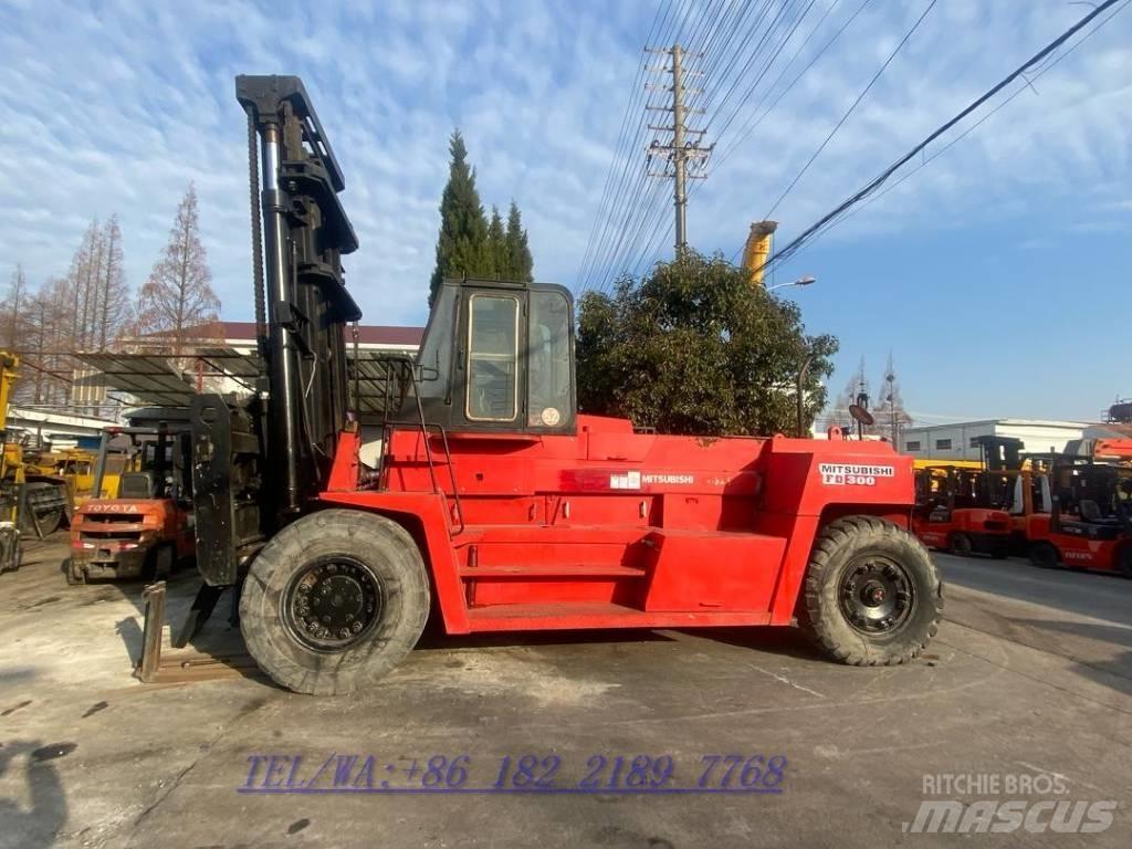 Mitsubishi FD300 Teleskoplader