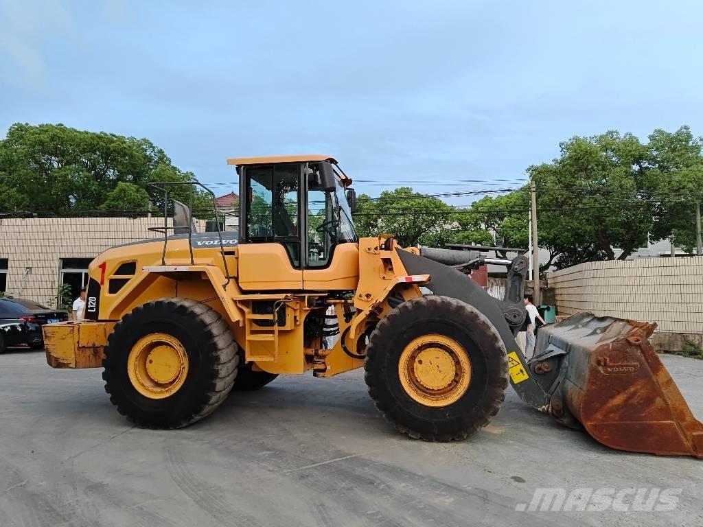 Volvo L 120 Radlader