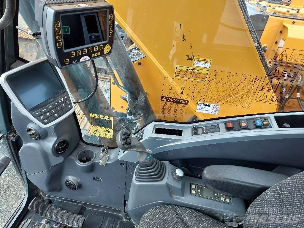 Hyundai HX 235 LCRD Raupenbagger