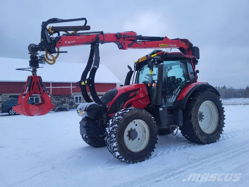 Valtra N 134 Forest Traktoren