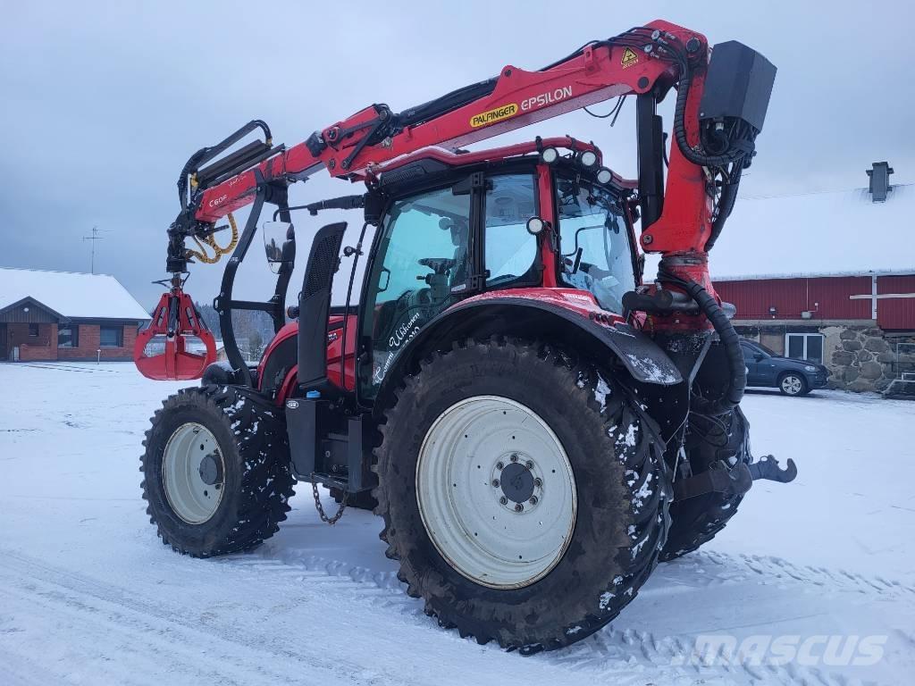 Valtra N 134 Forest Traktoren