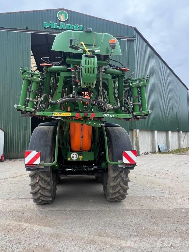Amazone UX 11201 Düngemittel-Sprüher