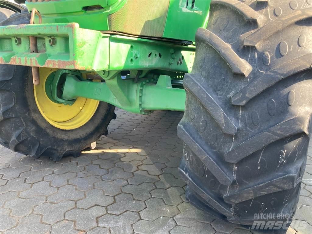 John Deere 6140 M Traktoren