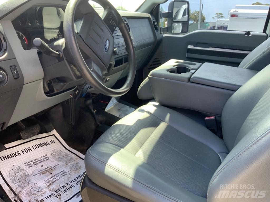 Ford F 250 SD Andere Fahrzeuge