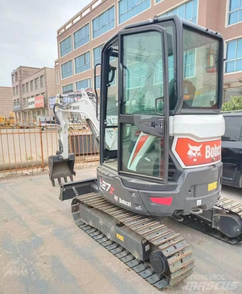 Bobcat E 27 Z Kompaktlader