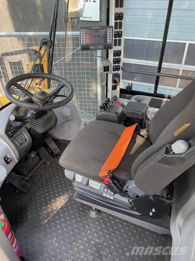 Volvo L90H Long boom Radlader