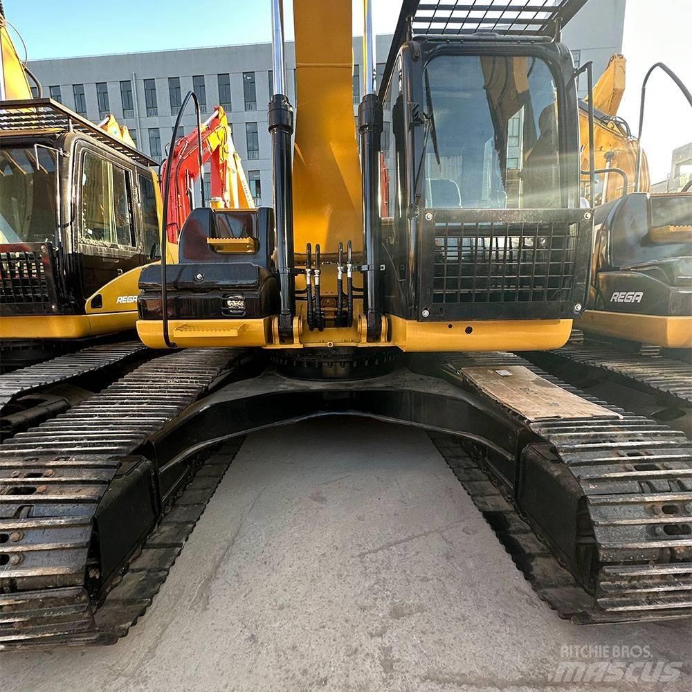CAT 323 D L Raupenbagger