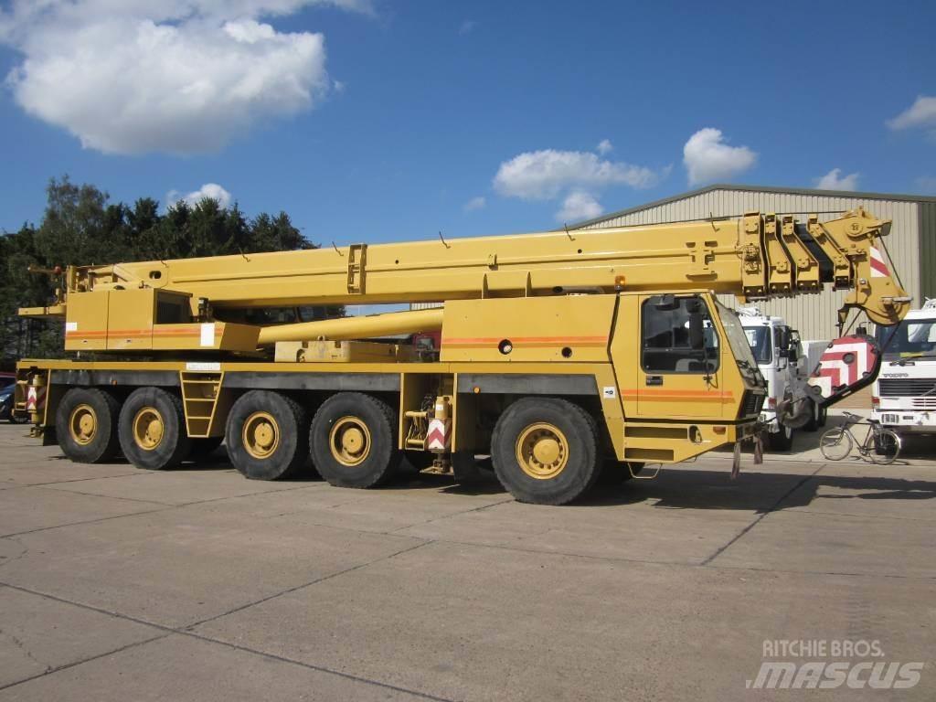 Grove GMK 5130 All-Terrain-Krane