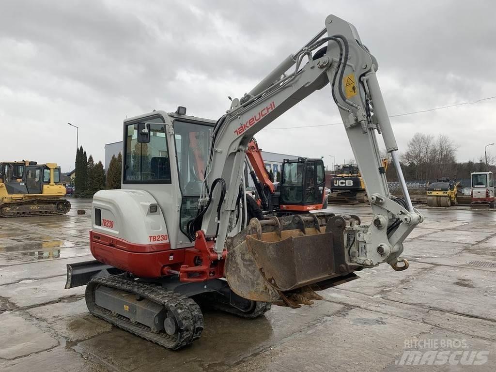 Takeuchi TB230 V3 Minibagger < 7t