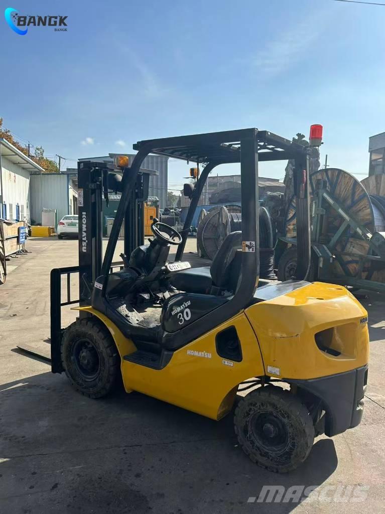 Komatsu FD 30 T-17 Dieselstapler