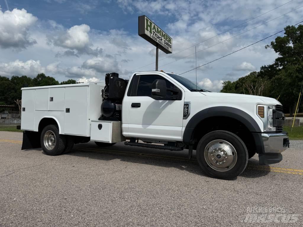 Ford F 450 Kommunal-Sonderfahrzeuge