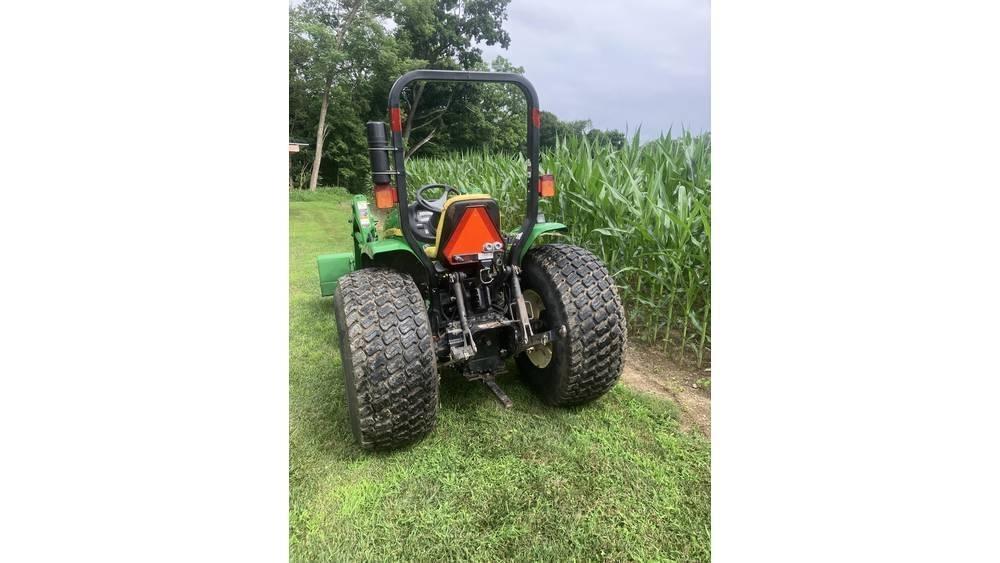 John Deere 4105 Traktoren