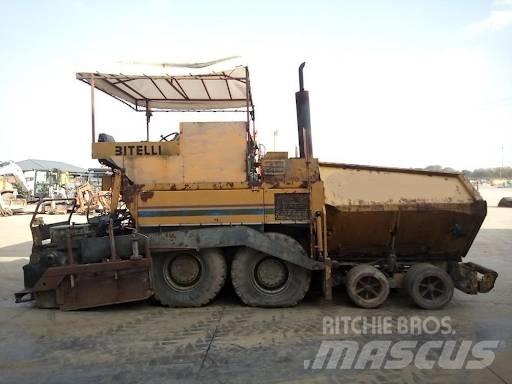 Bitelli BB 670 Strassenfertiger