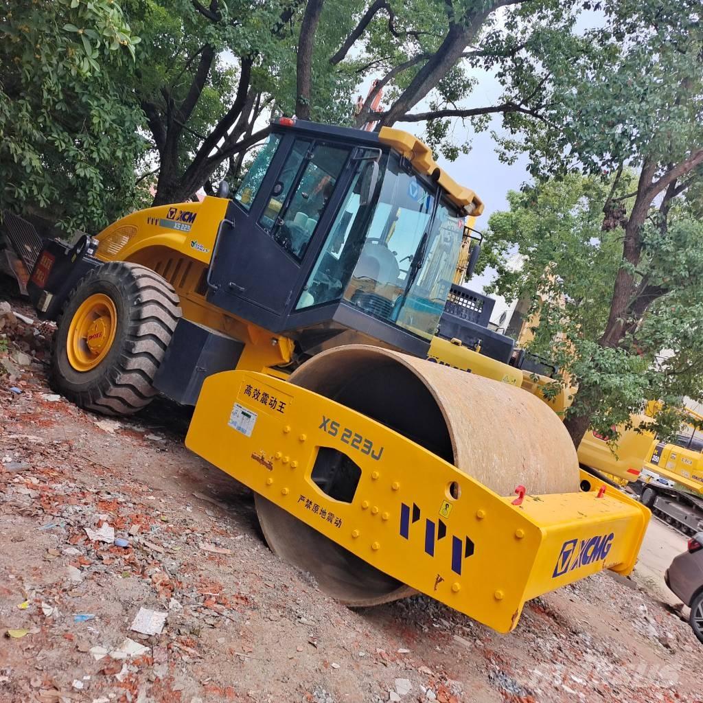 XCMG XS 223  J Walzenzüge