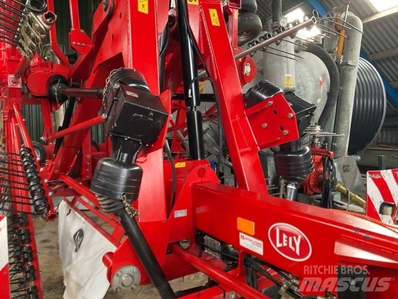 Lely Hibiskus 1015 Schwader