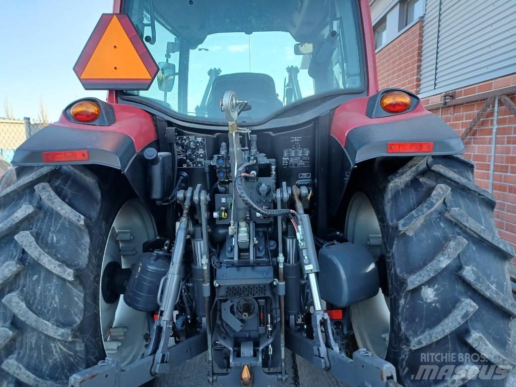 Valtra A 134 Traktoren