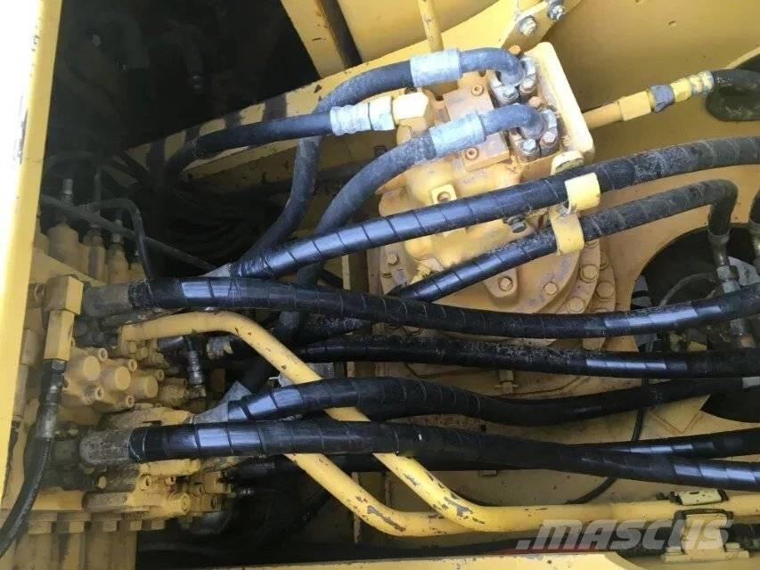 Komatsu PC 200-7 Raupenbagger