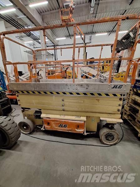 JLG 3246 ES Scheren-Arbeitsbühnen