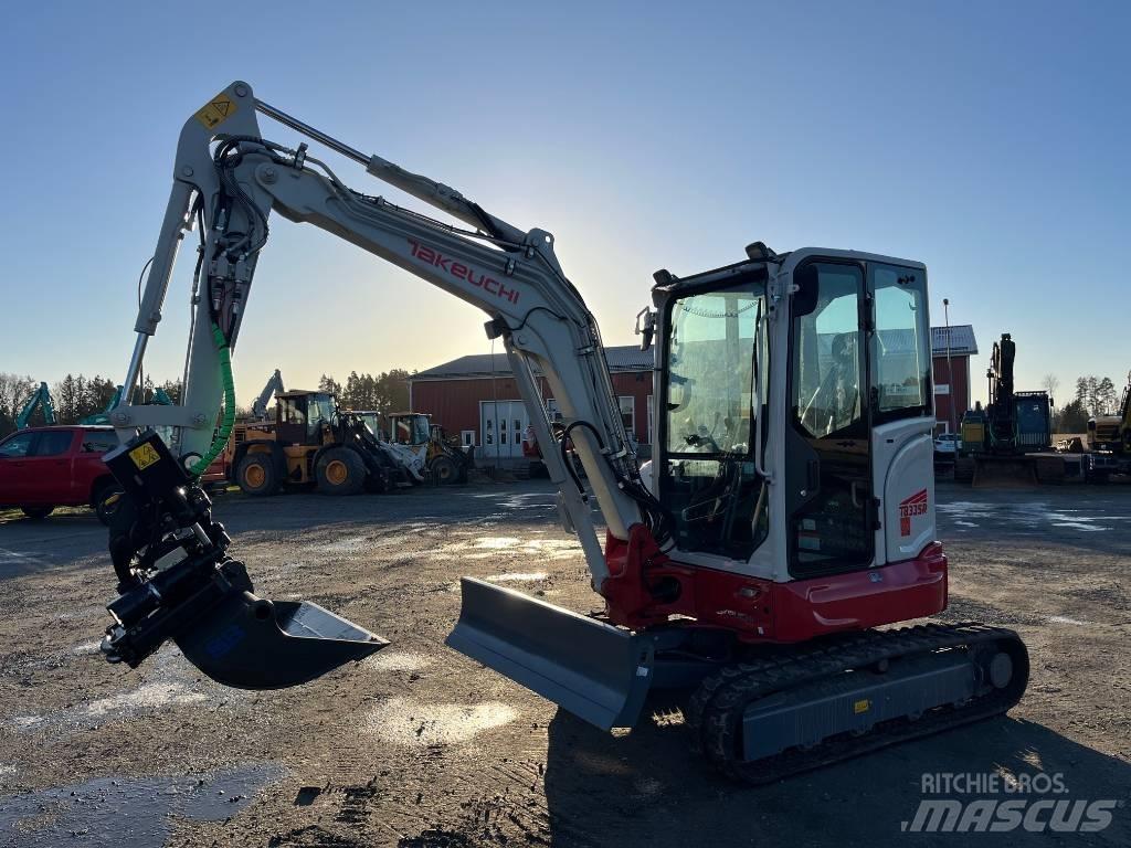 Takeuchi TB 335 R Minibagger < 7t
