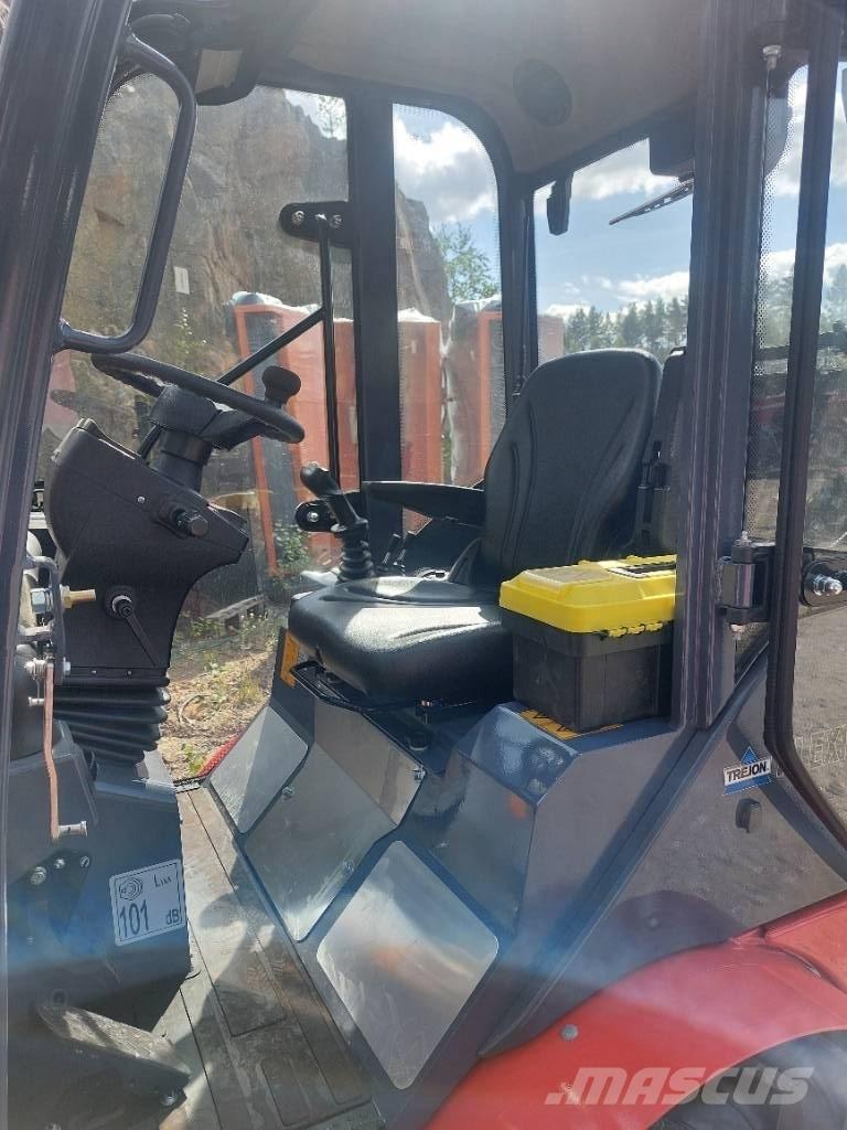 Flexi Trac 1226 cab Traktoren