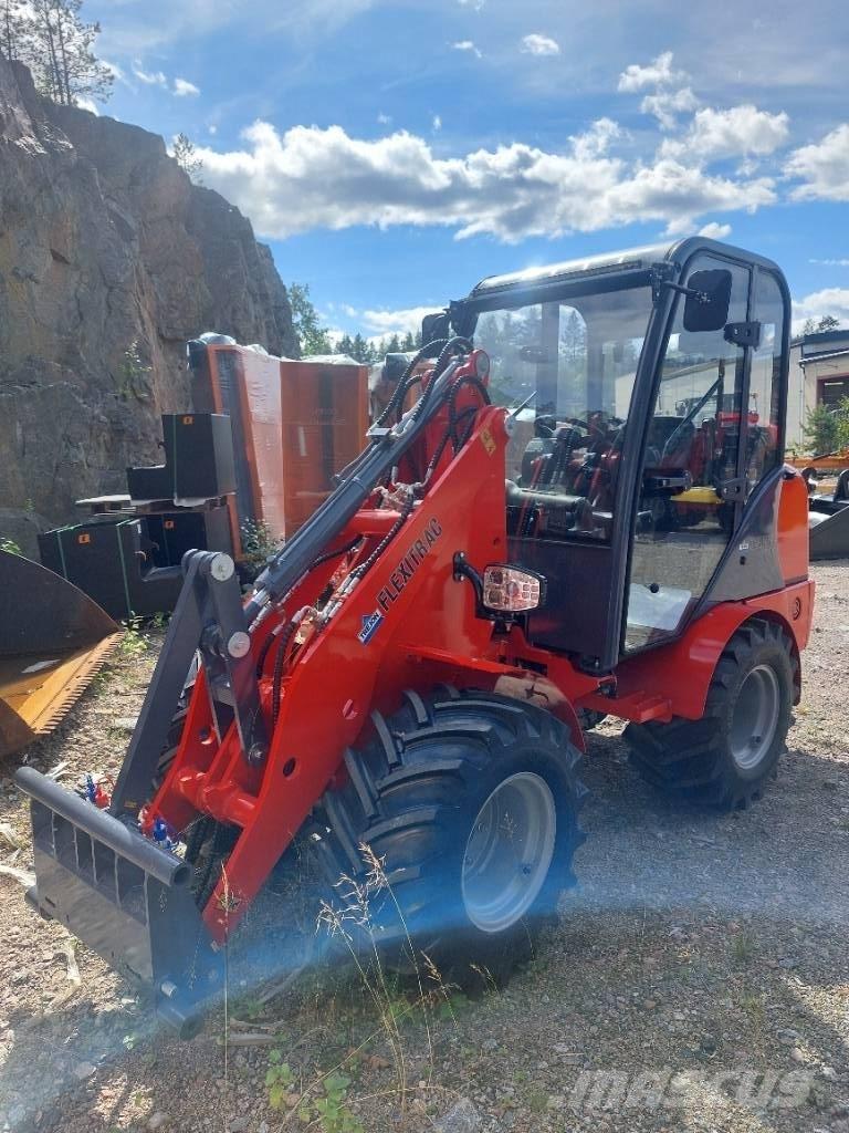 Flexi Trac 1226 cab Traktoren