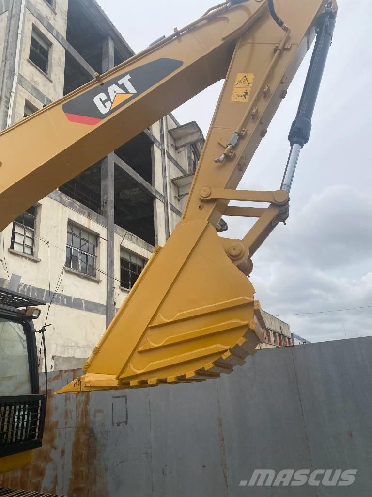 CAT 320 D Raupenbagger
