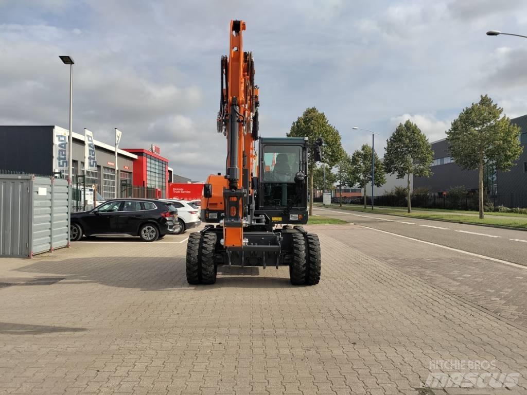 Develon DX100W-7 Mobilbagger
