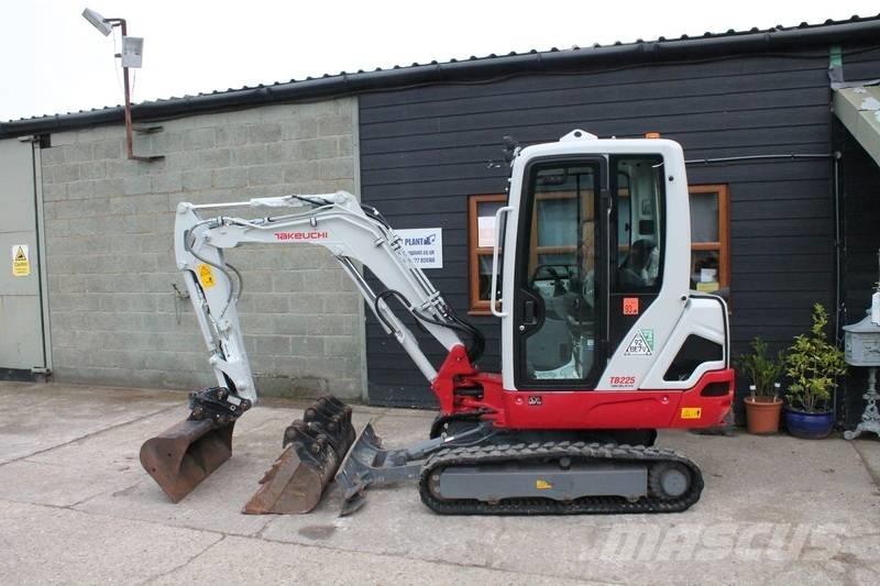 Takeuchi TB 225 Minibagger < 7t