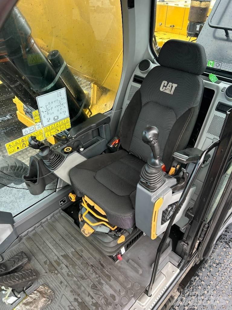 CAT MH 3040 Sonstige Flurförderzeuge