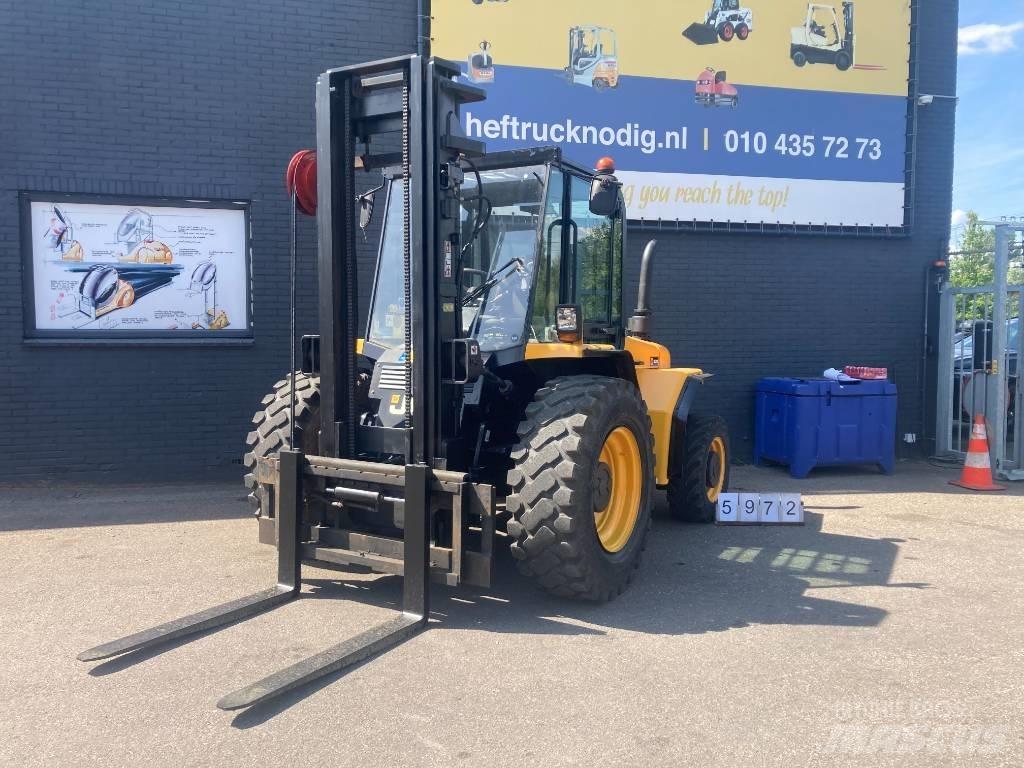 JCB 930-4 Geländestapler