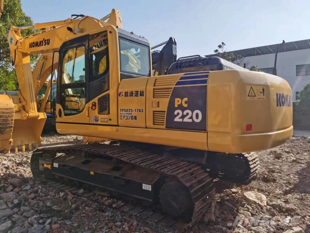 Komatsu PC 220-8 Raupenbagger
