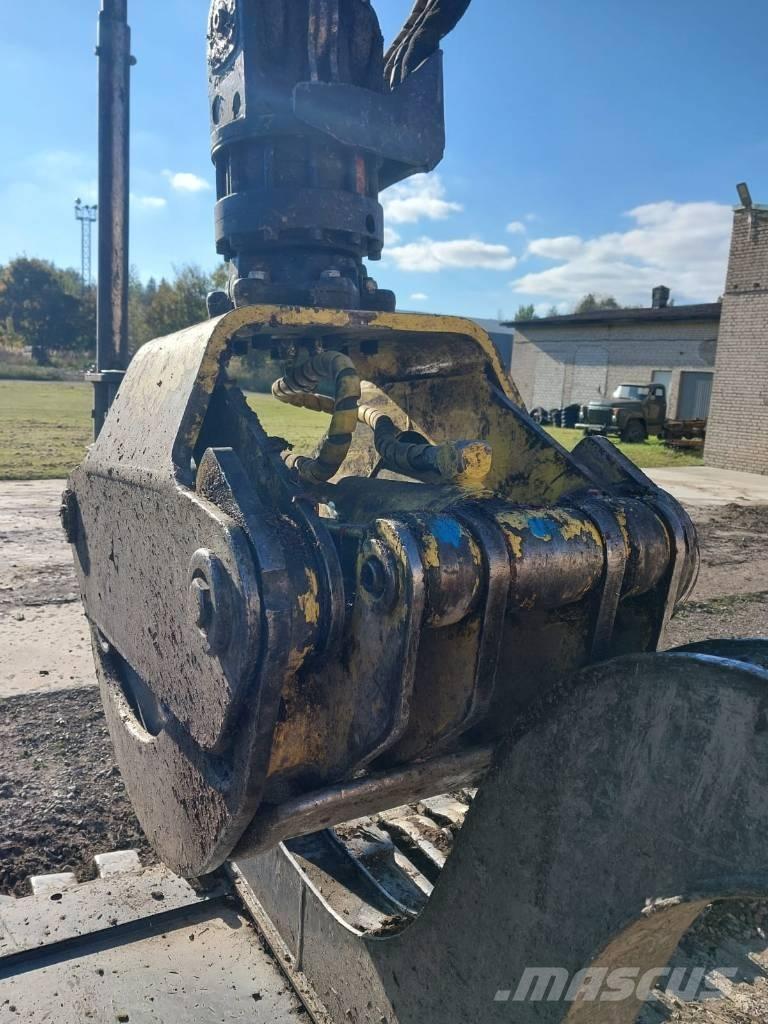 John Deere 1510G Forwarder