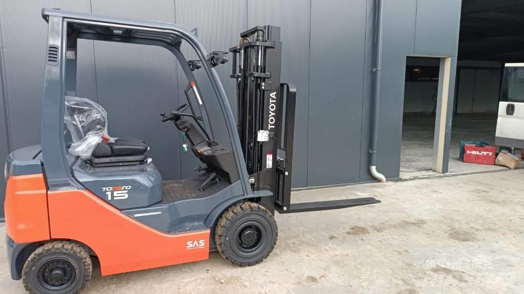 Toyota 8FDF15 Dieselstapler