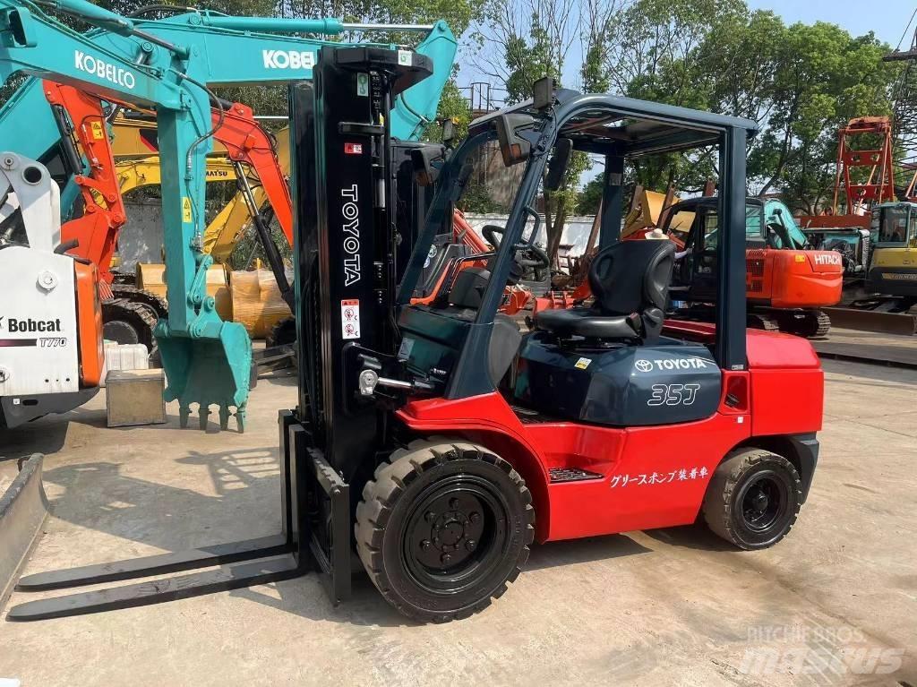 Toyota FD 35 Dieselstapler
