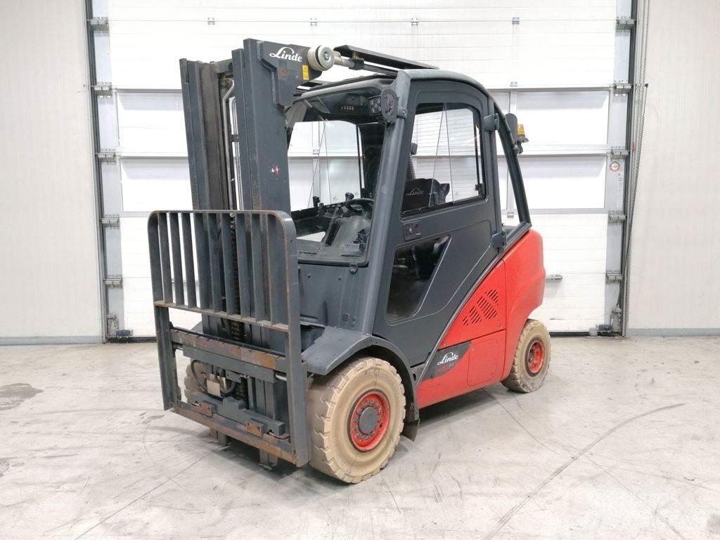 Linde H30D-02 Dieselstapler