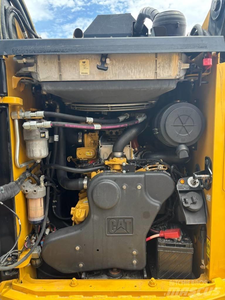 CAT 299 D 2 XHP Kompaktlader