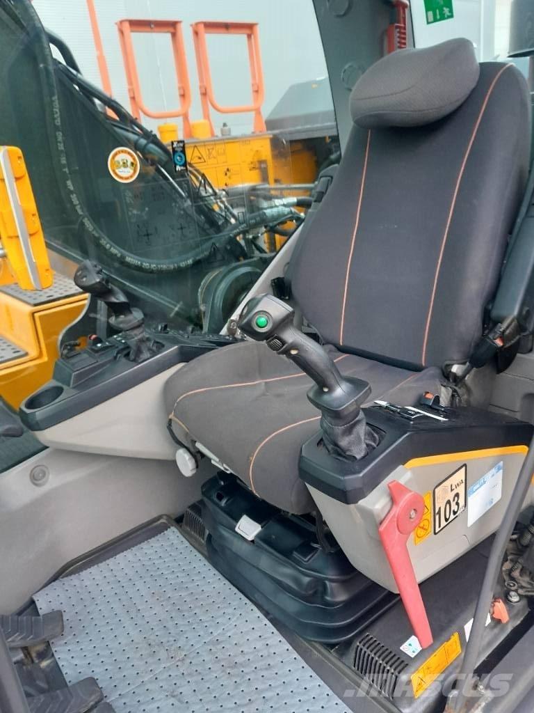 Volvo EC250EL Raupenbagger