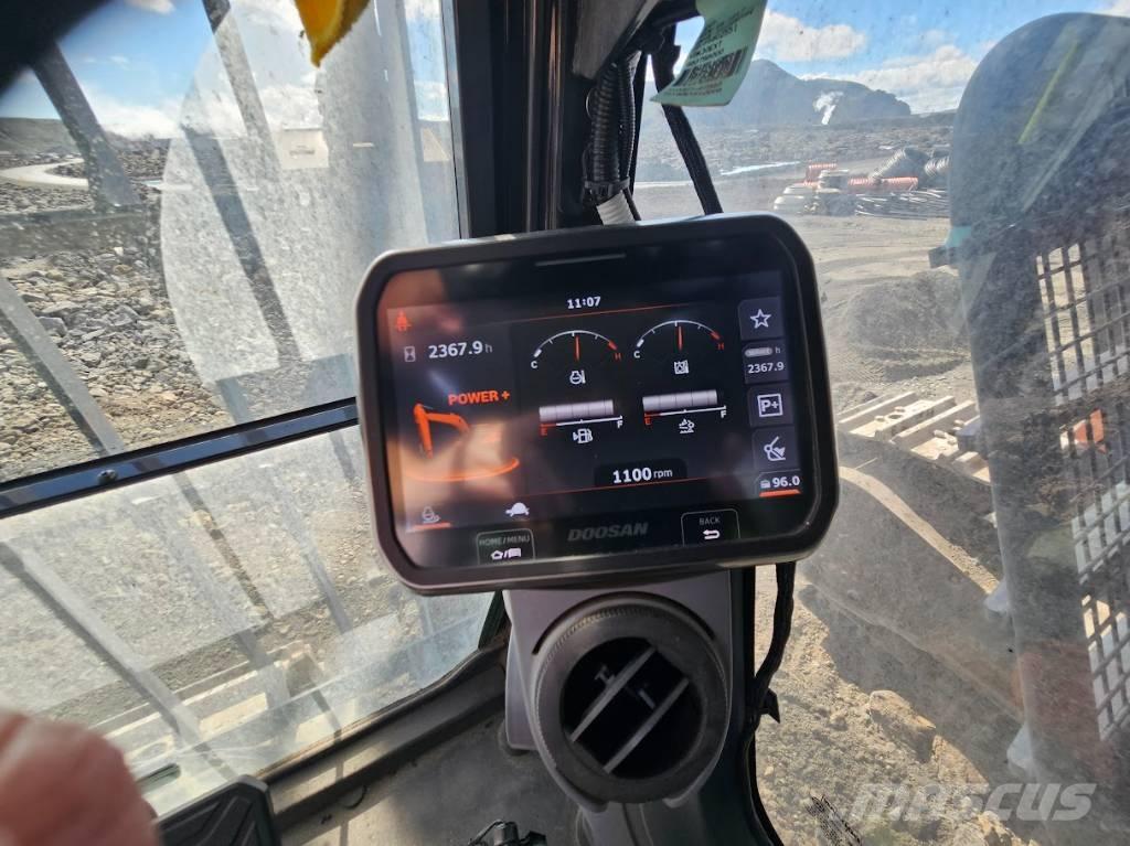 Doosan DX800LC-7 Raupenbagger