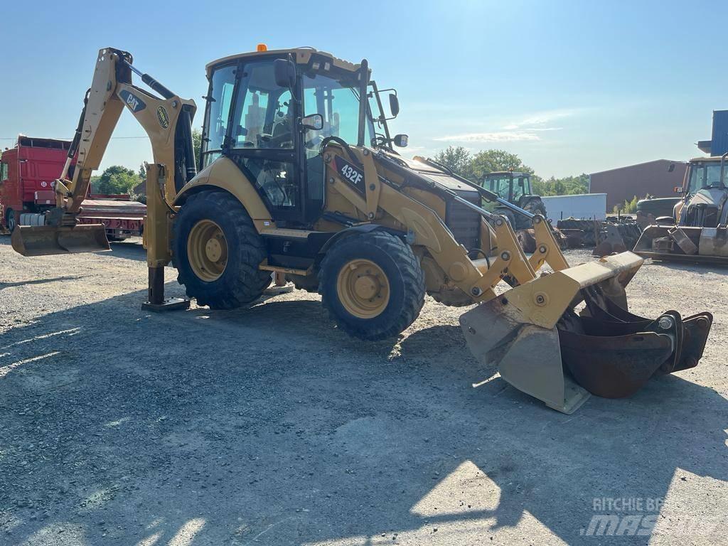  Tractopelle Cat 432F Baggerlader